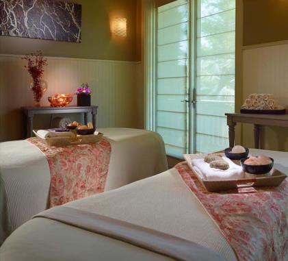 Couples Massage in Wakad